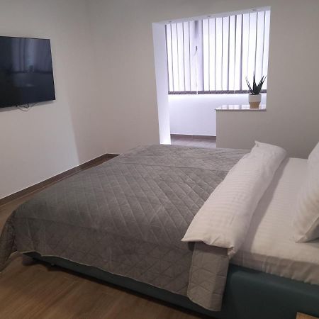 Armony Apartment Brasov Luaran gambar