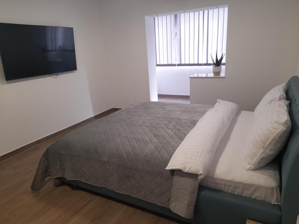 Armony Apartment Brasov Luaran gambar